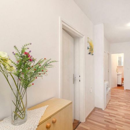 Charming Old Town Apartment Sibenik Luaran gambar