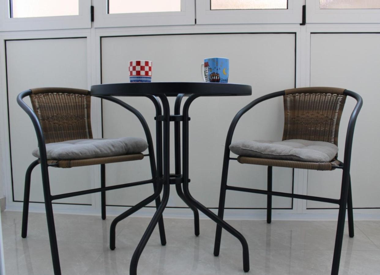 Charming Old Town Apartment Sibenik Luaran gambar
