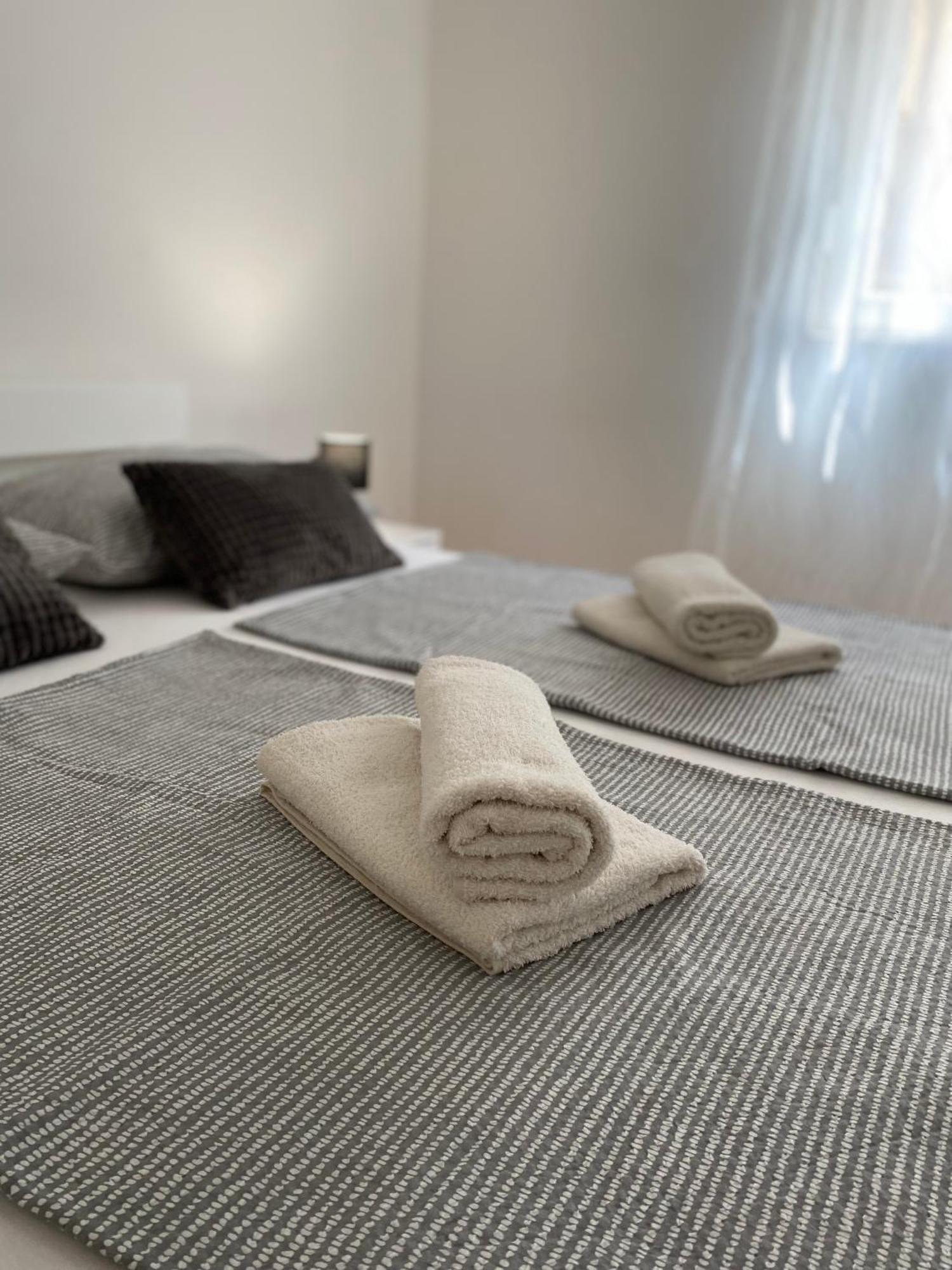 Charming Old Town Apartment Sibenik Luaran gambar