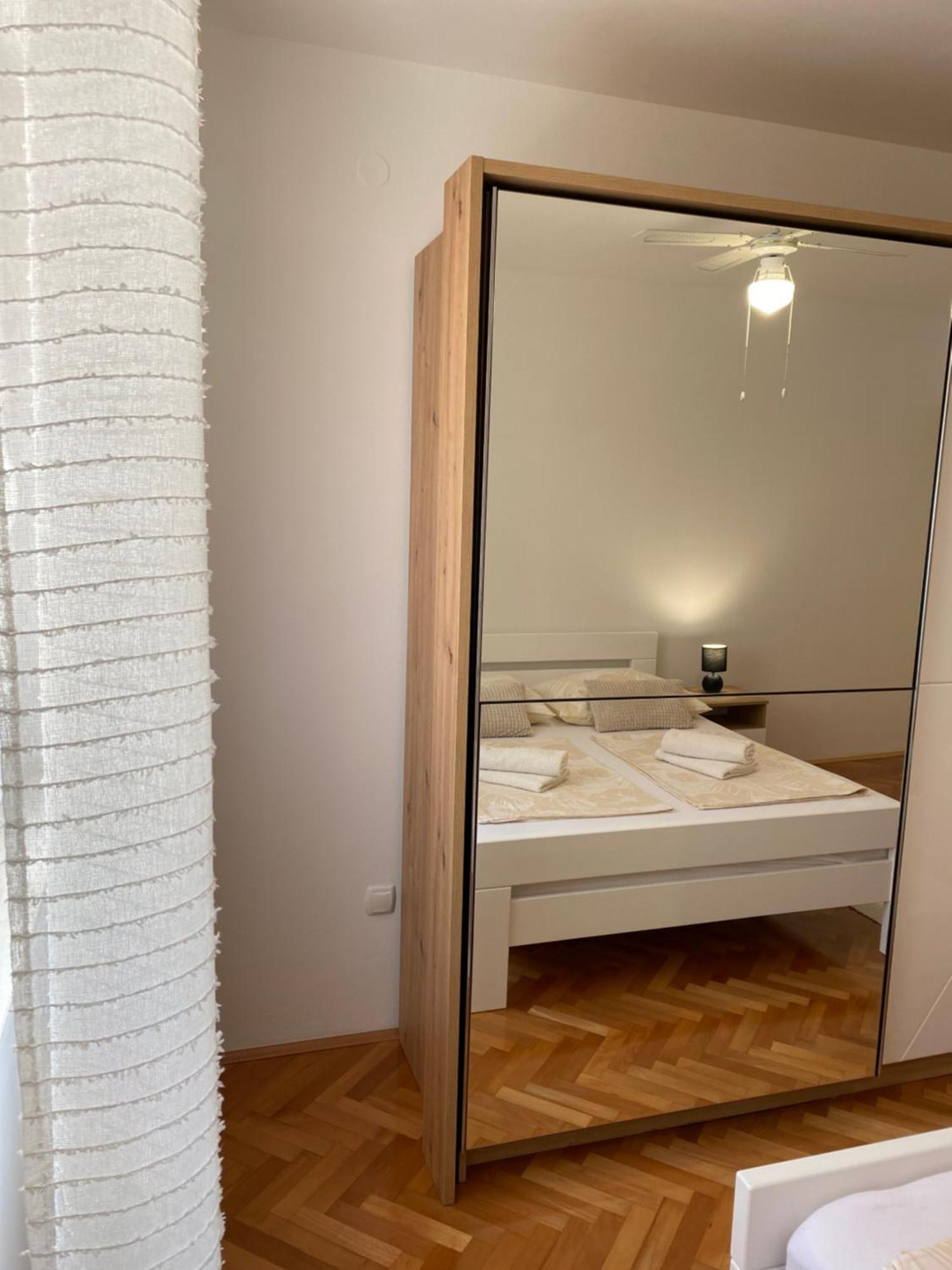 Charming Old Town Apartment Sibenik Luaran gambar